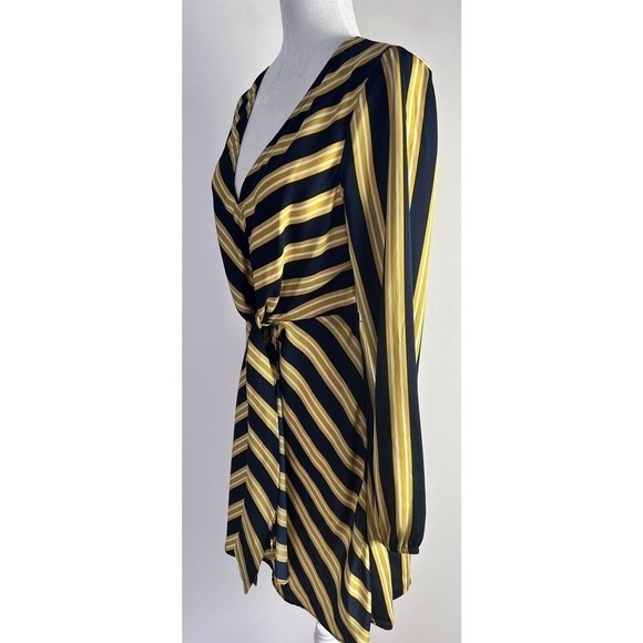 Express Womens Tie Waist V-Neck Faux Wrap Satin Striped Sz Small Dress - Picture 4 of 9